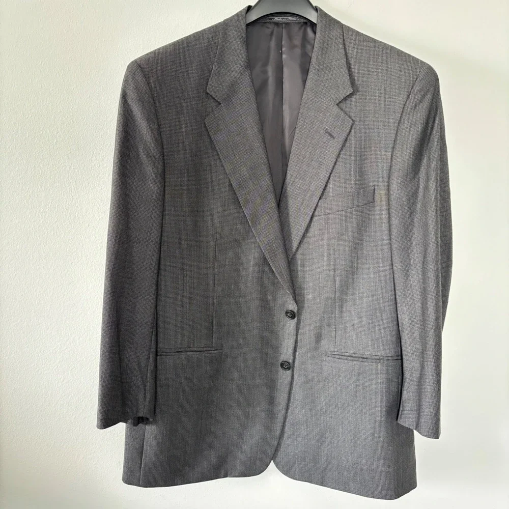 Corneliani Men's‎ Gray Two Button Blazer Business Casual Career Jacket 44R